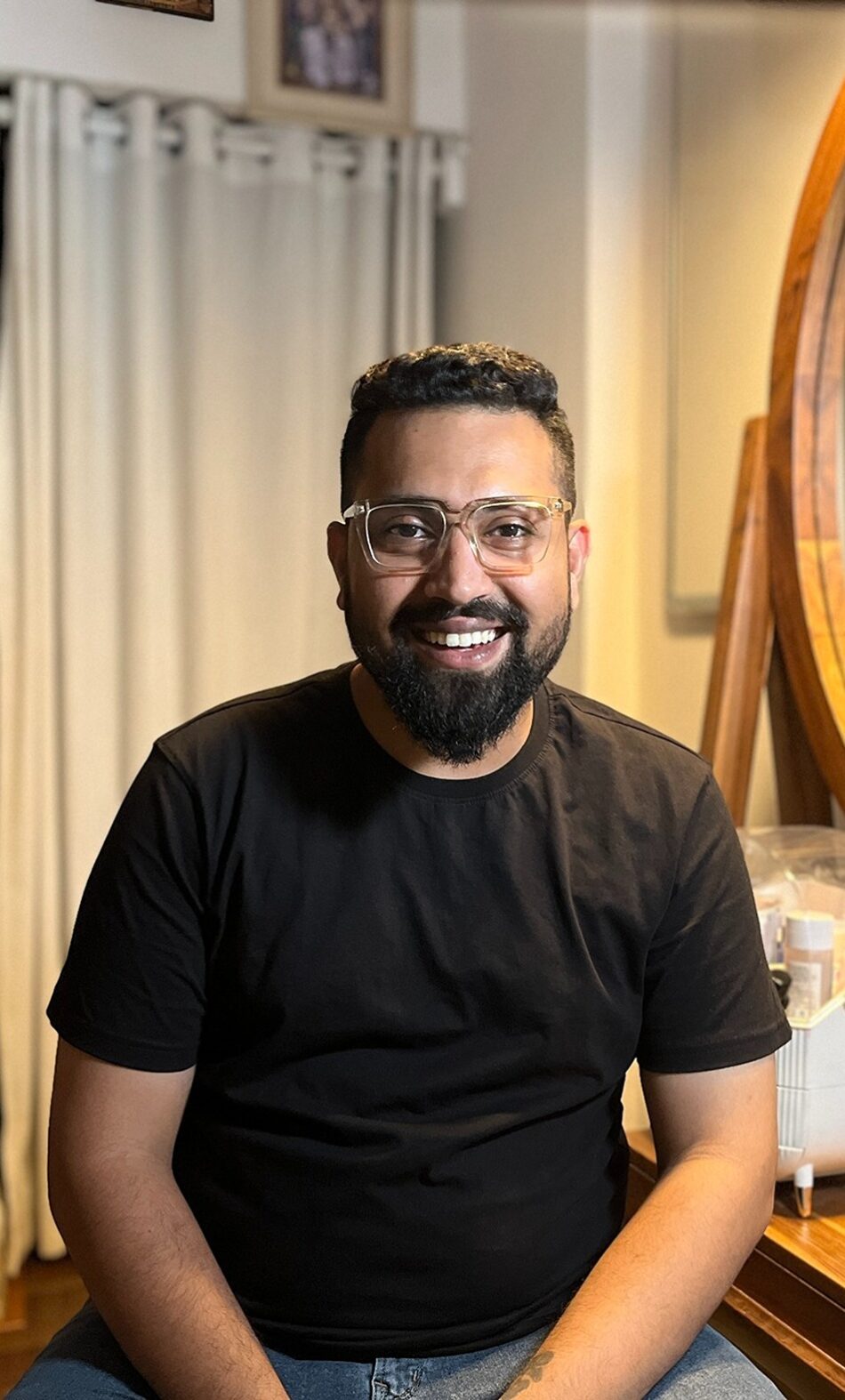 Raj Nivekar